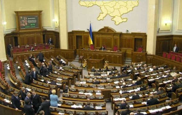 Criză politică la Kiev - Opoziţia ucraineană boicotează sesiunea parlamentului