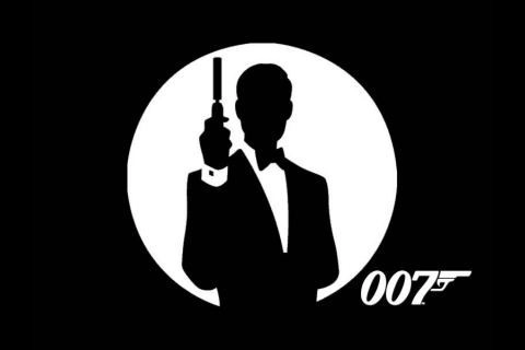 "James Bond" a vrut să vândă secrete Rusiei: Britanicul "spion", pasionat de MI5 și MI6, a fost condamnat / FOTO