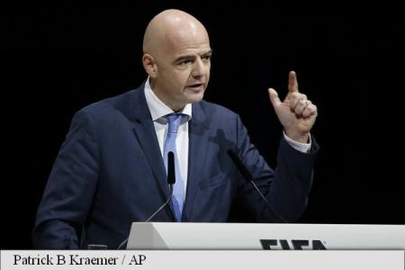 Gianni Infantino a fost prezent la Sharm el-Sheikh: Este foarte important pentru FIFA să fie aici / Şeful forului fotbalistic mondial are o legătură strânsă cu Trump