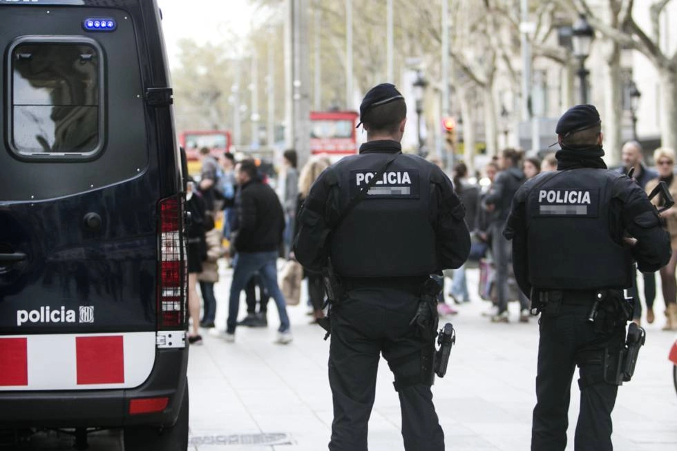 Român de 19 ani răpit și torturat în Spania de traficanți de droguri. Intervenția contra cronometru a poliției a făcut difetența între viață și moarte