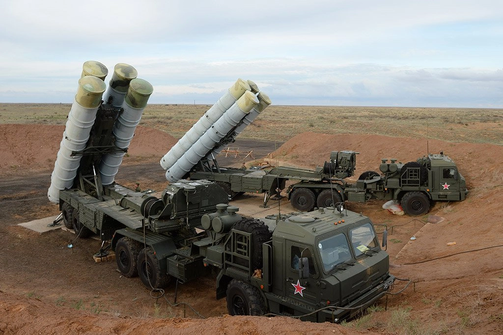 Problemă urgentă pentru Moscova: vrea să răscumpere sistemele antiaeriene S-400 din Turcia
