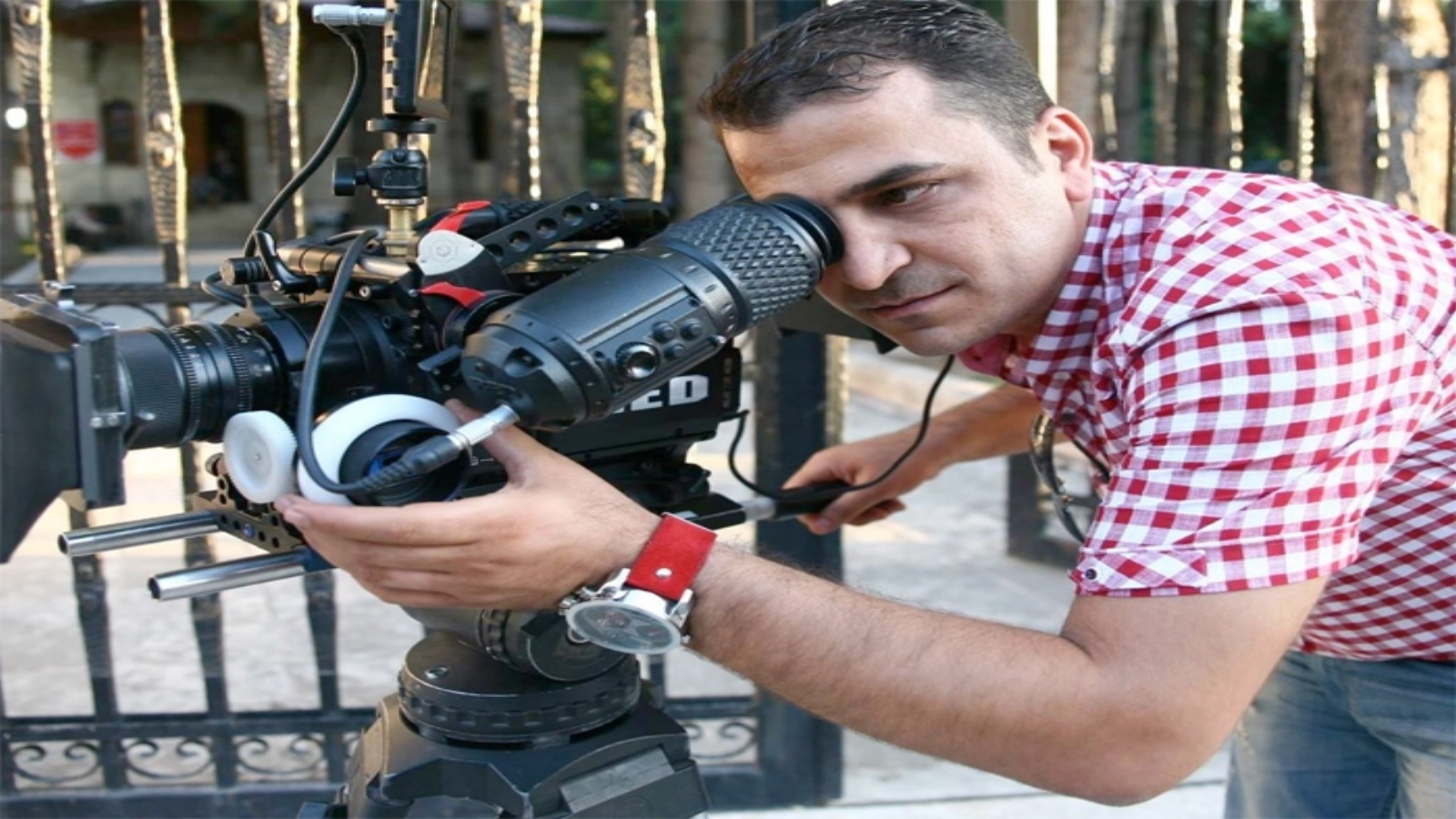 Article thumbnail