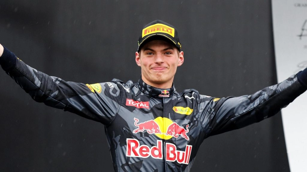 Max Verstappen, victorie în Marele Premiu al Azerbaidjanului: Oscar Piastri, out din primul tur
