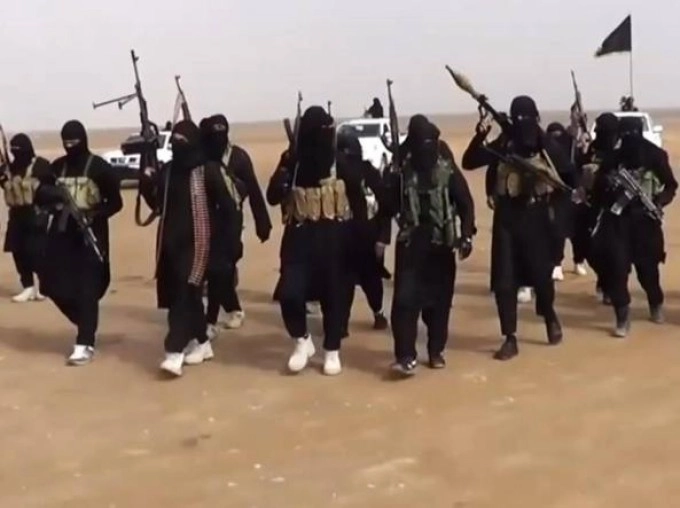 Trei presupuşi membri ai ISIS, arestaţi într-o operaţiune comună cu Spania, la Tanger şi Mallorca