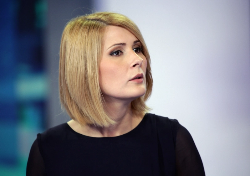 Cine este Alessandra Stoicescu: Vârstă, Carieră la Antena 1 și Viața Personală