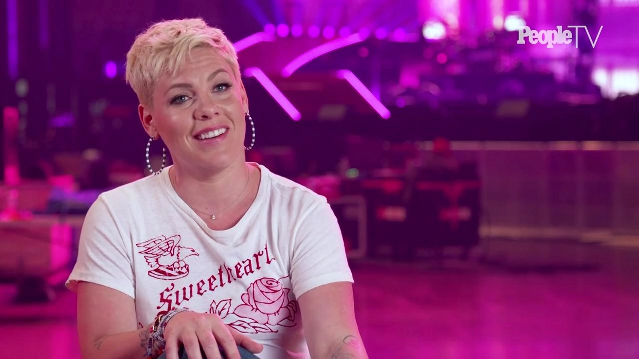 Cântăreaţa Pink a petrecut Revelionul în spital: Ce mesaj le-a transmis artista fanilor