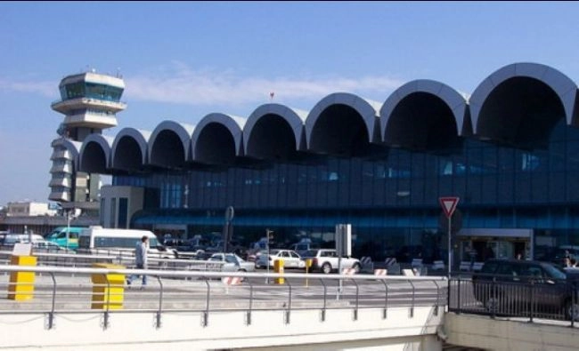 Situația traficului aerian de pe aeroporturile din Capitală, în condiții de iarnă. CNAB oferă ultimele informații