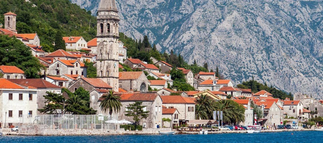 Orașul de coastă mai ieftin decât Croația, într-o țară europeană mai puțin cunoscută