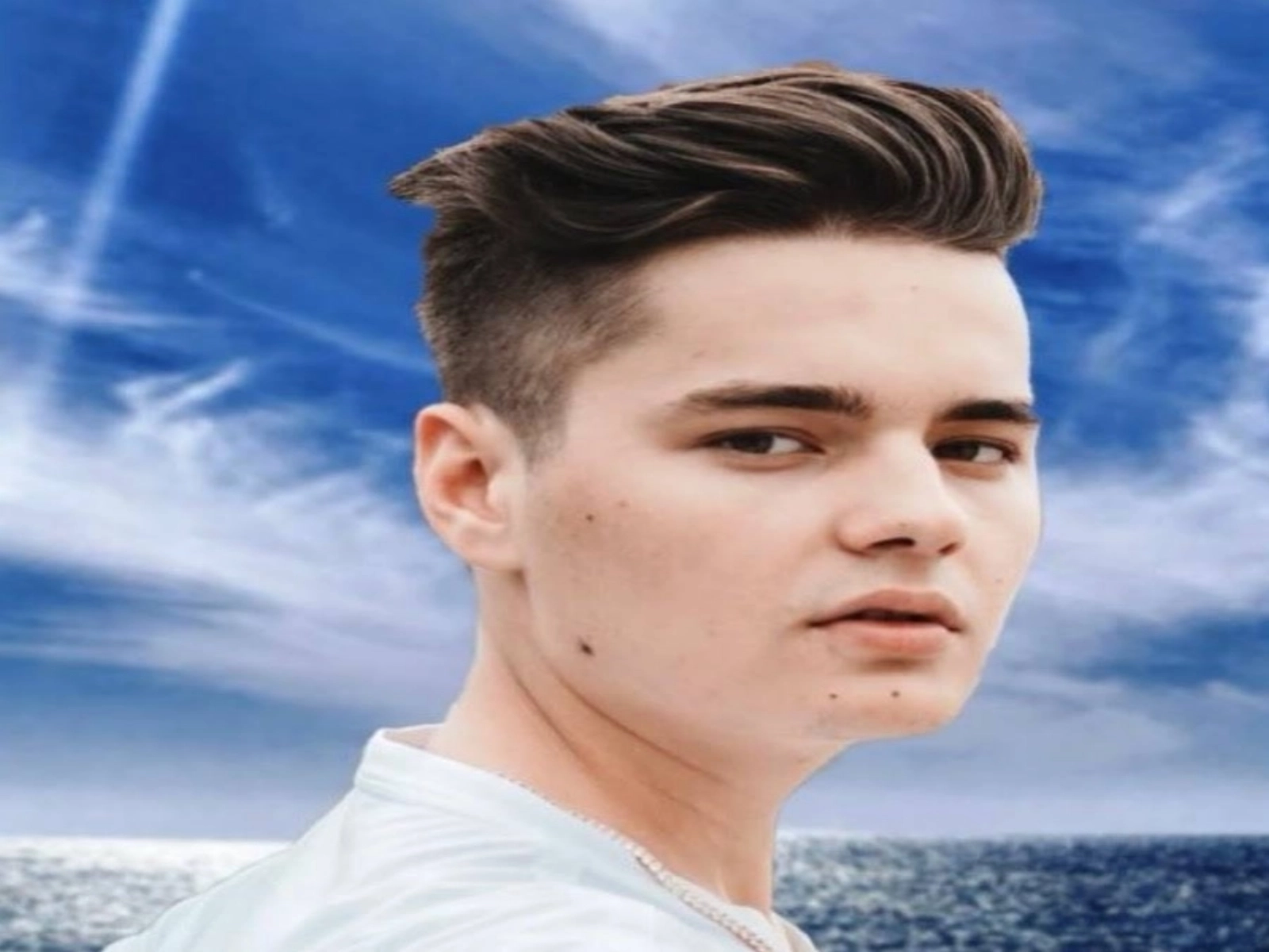 Article thumbnail
