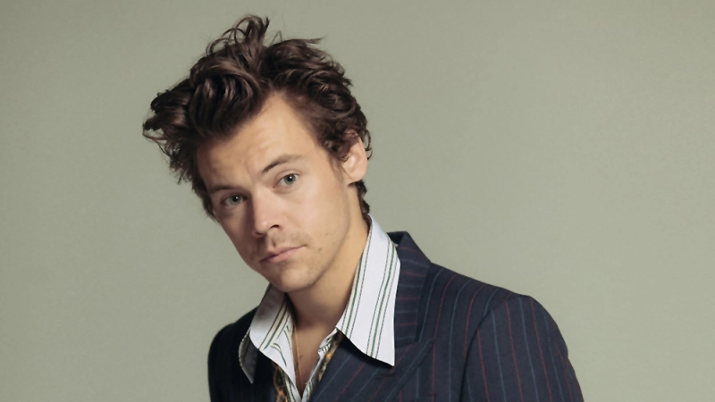 Primul single de pe viitorul album al lui Harry Styles va fi lansat în curând