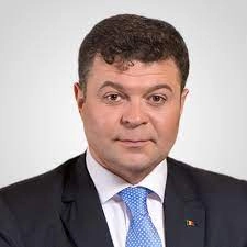 Jafuri de jumătate de milion de euro la Timișoara: Rectorul UVT și manageri de spitale, călcați de hoți