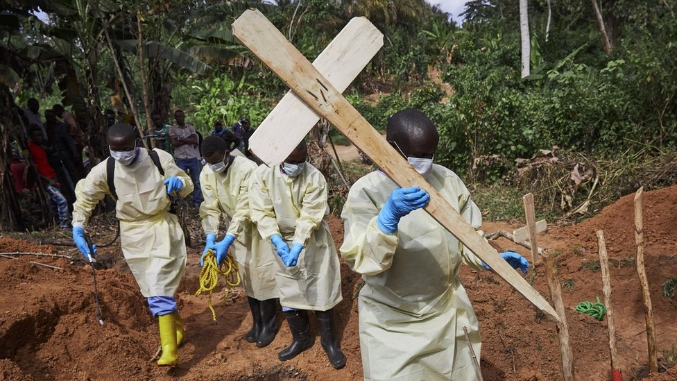 O nouă epidemie de Ebola face ravagii în Republica Democrată Congo: 42 de morți