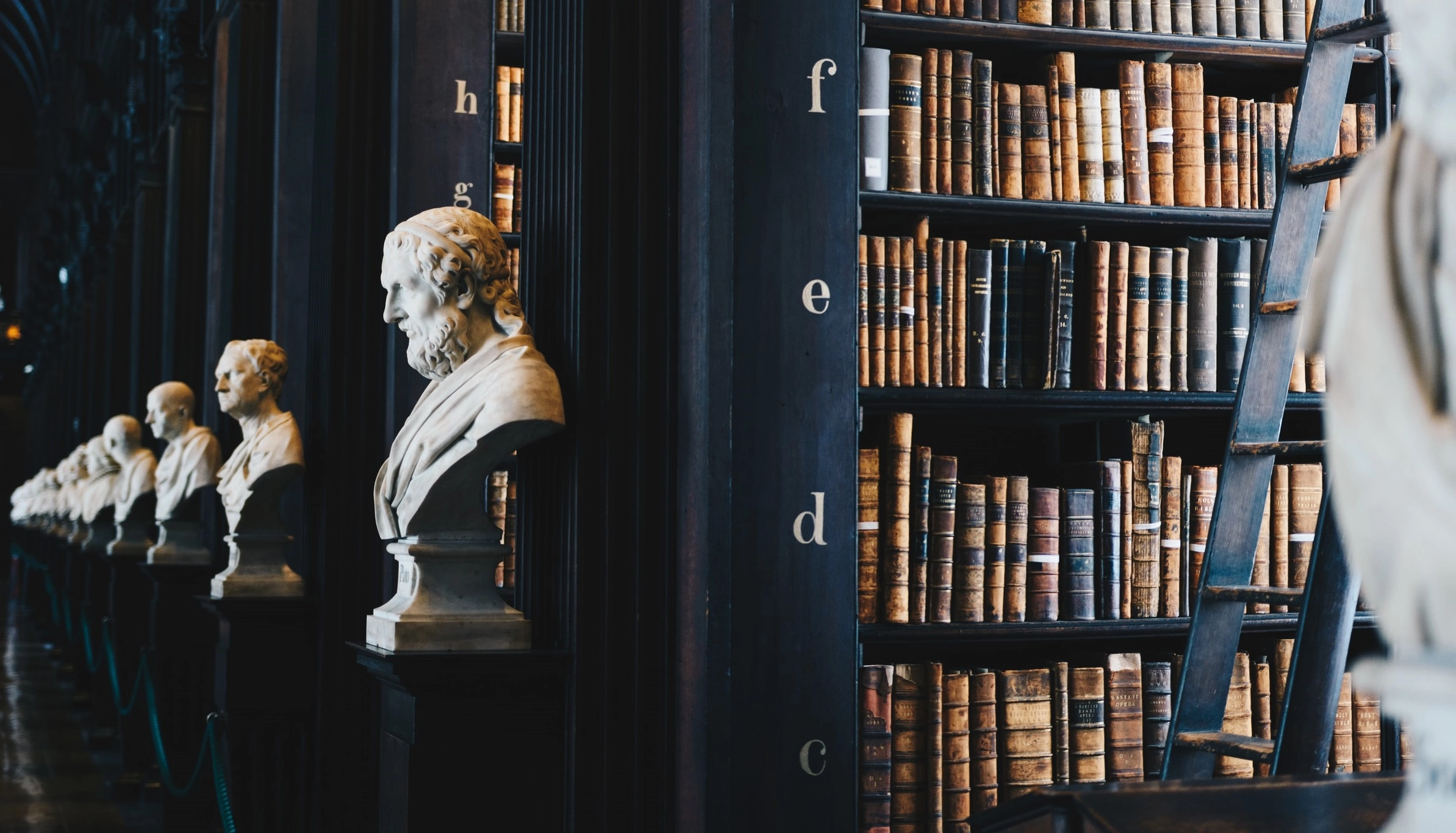 Bulgaria, România şi Slovacia expun patrimoniul UNESCO la Biblioteca Naţională din Sofia