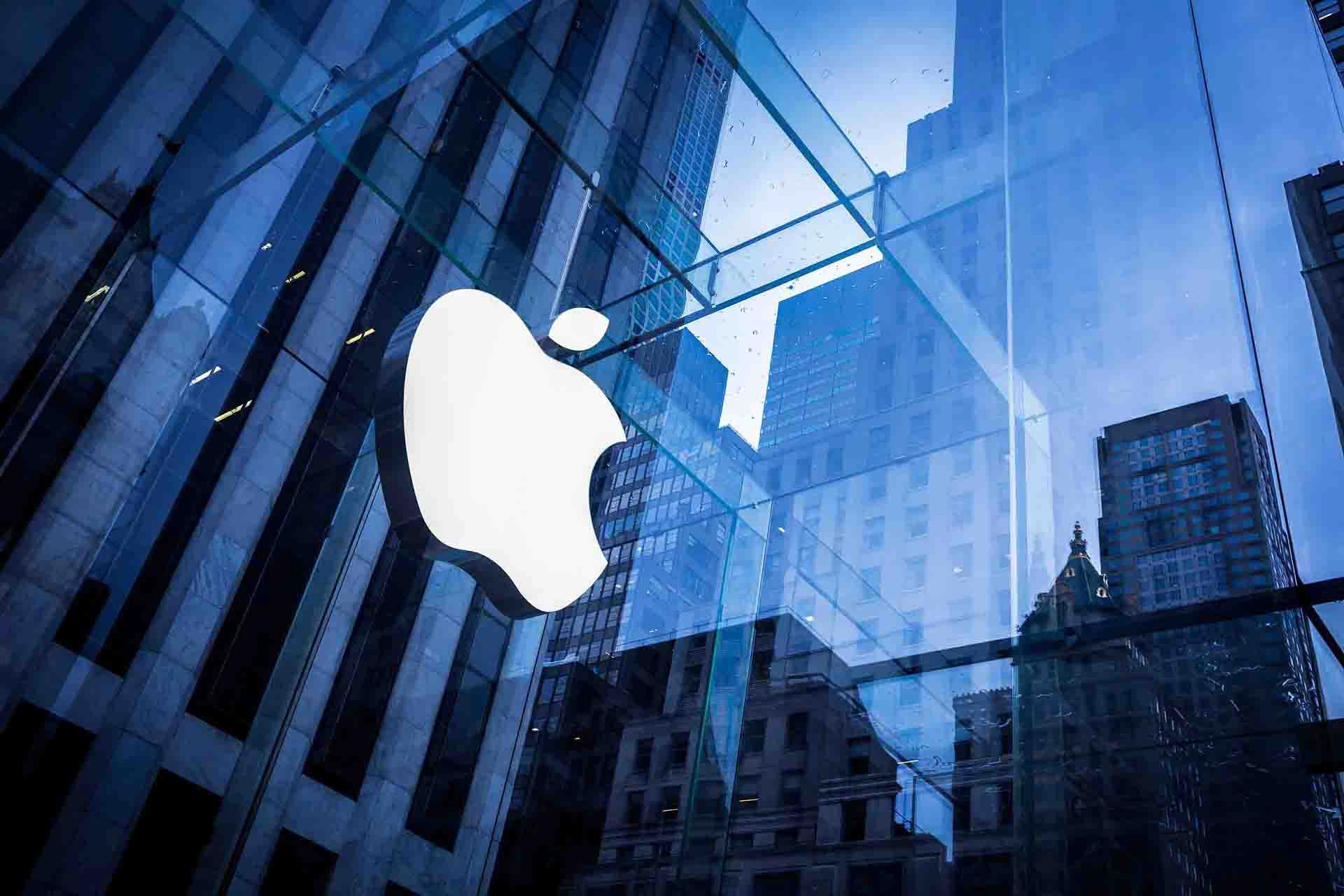 Decizia Curţii Supreme lovește Apple: Compania se confruntă cu o factură de tarife de 3,3 miliarde de dolari