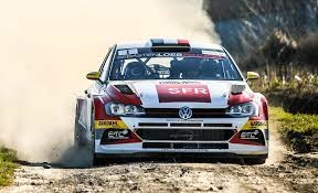 Francezul Adrien Fourmaux (Hyundai) se menţine lider în Raliul Arabiei Saudite (WRC)