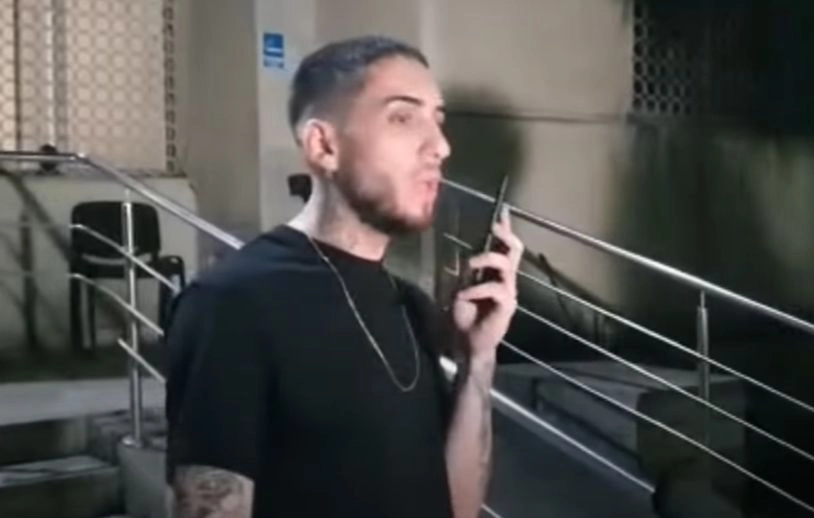 Fulgy a amenințat pe rețelele sociale că aruncă blocul în aer. Polițiștii au intrat peste el în apartament