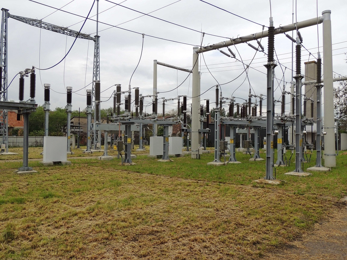 Distribuţie Energie Electrică Romania semnează cel mai mare contract din istoria companiei: achiziţionează 1,1 milioane de contoare inteligente cu 291,6 milioane lei, fără TVA