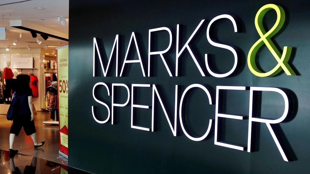 Marks & Spencer anunță o restructurare majoră pentru a crește vânzările online de fashion și home