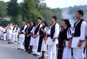 Tradiţiile româneşti, prezentate într-o expoziţie din Cehia; Vasile Şuşcă, creatorul măştilor populare