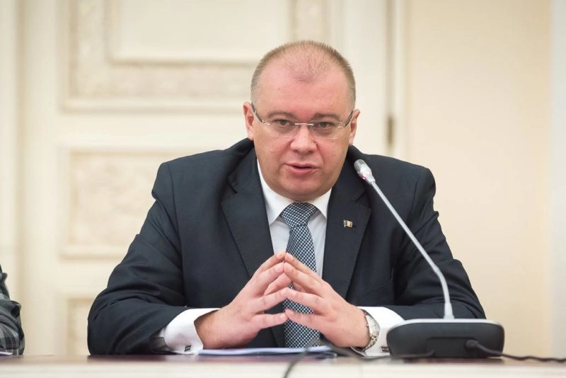 Cine este Dan Mihalache: Cariera, Controversele și Moștenirea unui Diplomat Român