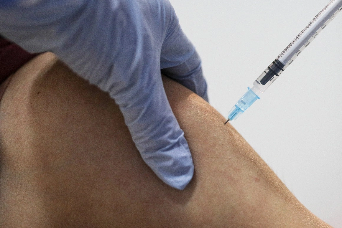 Acoperirea vaccinală a copiilor, mai bună decât media naţională - Probleme sunt în comunităţile vulnerabile