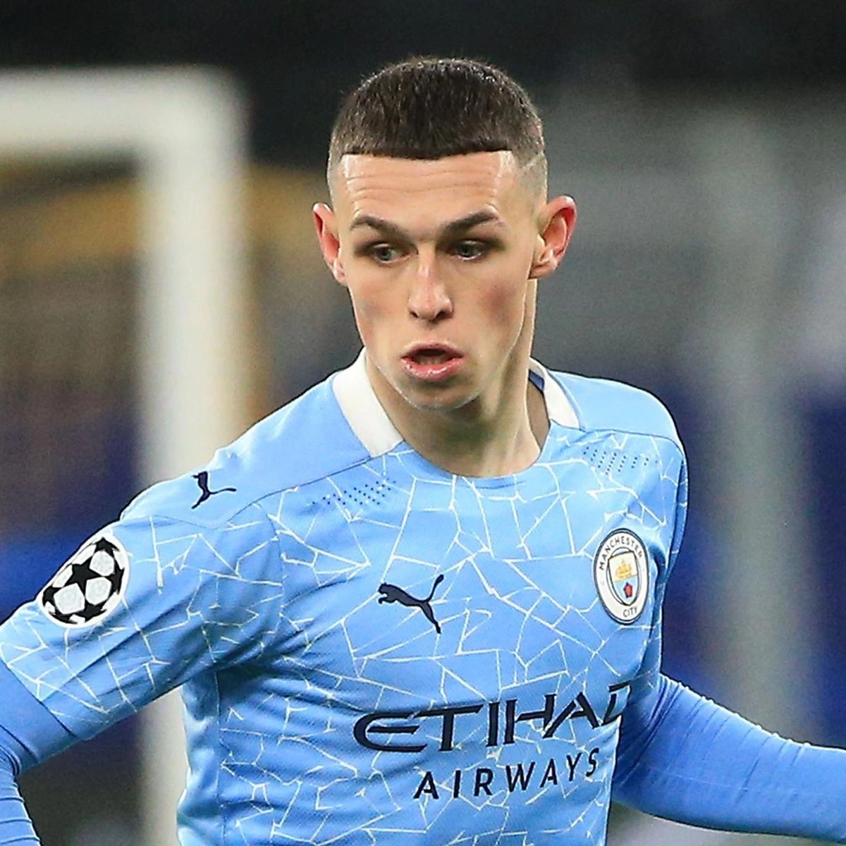 FOTO Phil Foden, în extaz după ce a deschis scorul împotriva Borussiei Dortmund: A fugit în tribune și s-a pozat cu un fan