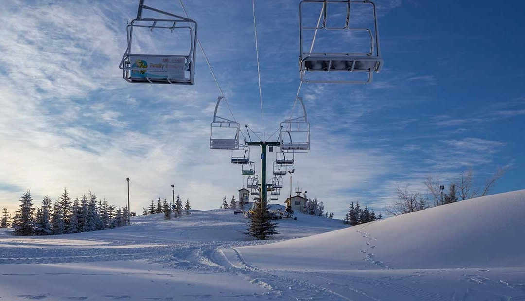 Incident rar în Japonia - O turistă a murit după ce a rămas blocată în teleschi