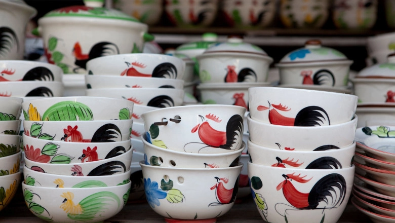 Ceramică românească modernă din colecţia Muzeului "Dr. Nicolae Minovici" - din 23 ianuarie, la Palatul Suţu