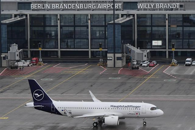 Grevă generală la aeroportul din Berlin: Peste 57.000 de pasageri afectați