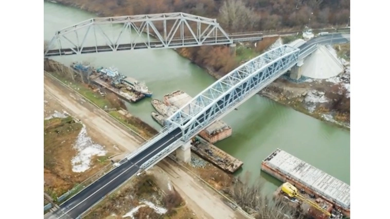 Ministerul Transporturilor: Podul de Flori peste Prut este în grafic. Se știe deja când va fi gata