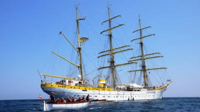 Nava-şcoală ”Mircea” va pleca în marşul internaţional de instrucţie; echipajul va ajunge până în SUA