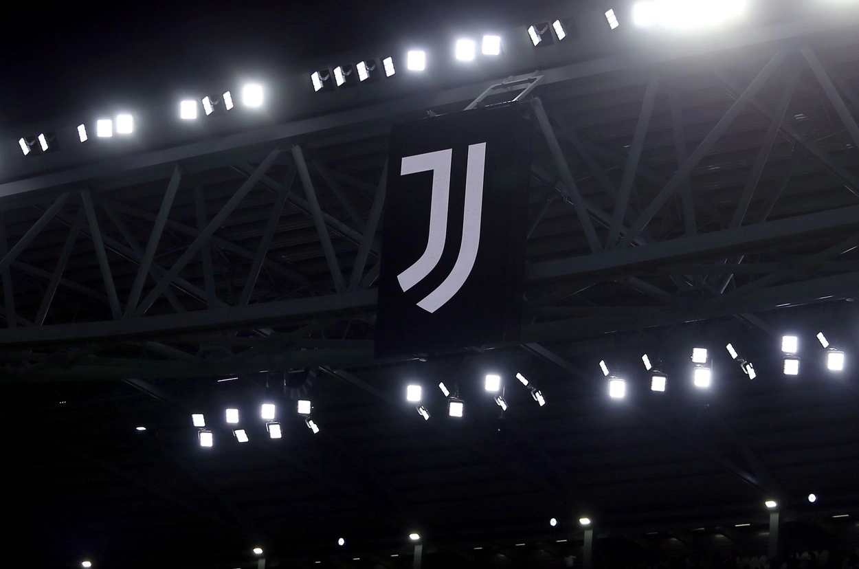 UEFA investighează Juventus pentru suspiciuni de nereguli financiare