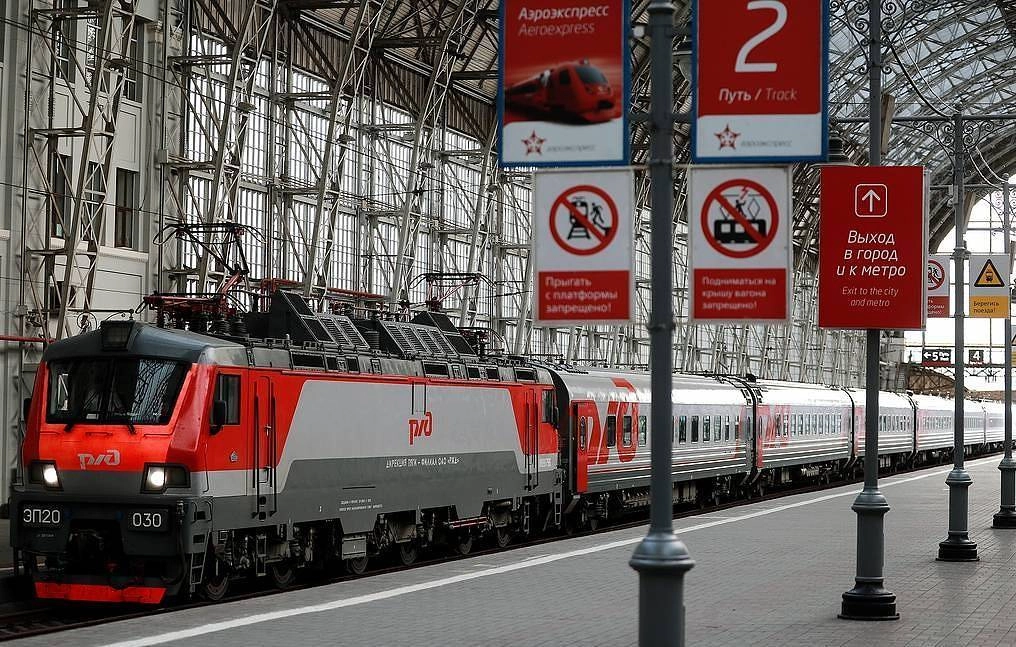 Cel puțin șapte răniți în urma deraierii unui tren de pasageri în Rusia