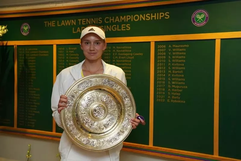 Elena Rybakina se retrage de la turneul WTA 500 de la Tokyo. Linda Noskova, în finală