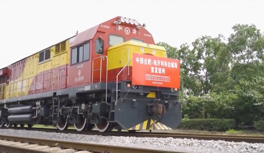 Accident feroviar în sud-vestul Chinei - Unsprezece muncitori au murit