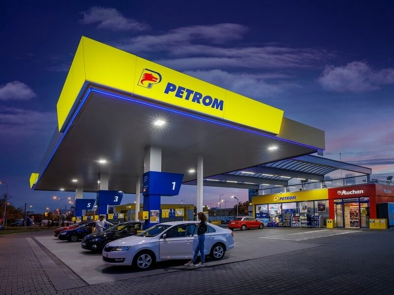 Buzoianu: În trei şedinţe din ultimele trei zile nu a fost menţionat nicio secundă riscul suspendării activităţii operatorilor din cadrul Petrom. Astăzi am aflat acest risc, de la reprezentanţii Petrom