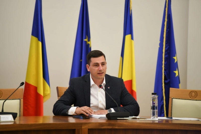 Ionel Bogdan (PNL): Schimbarea premierului Bolojan ar genera o criză politică exact când România are nevoie de predictibilitate, pentru a finaliza aderarea la OCDE. Declaraţiile PSD arată o ruptură totală între interesul naţional şi agenda politică