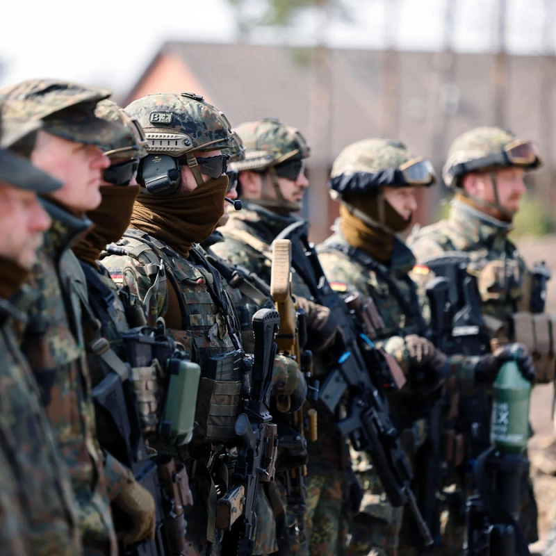 Armata Ucrainei mobilizează lunar circa 30.000 de persoane