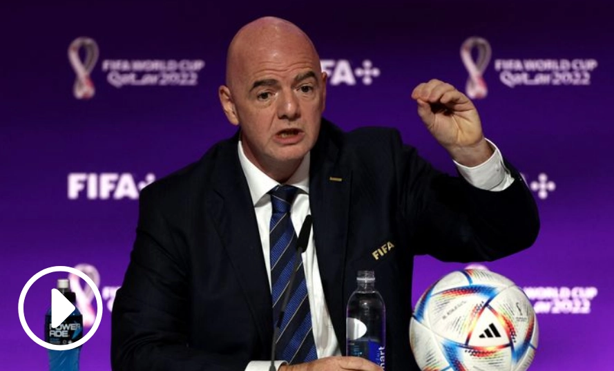 Kremlinul reacționeză după ce şeful FIFA a cerut ca Rusia să revină în competiţii. Ce spun autorităţile de la Kiev