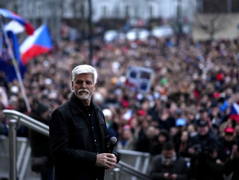 Un altfel de miting: De ce au ieșit zeci de mii de cehi pe străzile din Praga