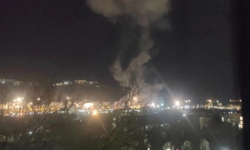 Ar putea Rusia să reducă producția de petrol din cauza atacurilor cu drone asupra terminalelor de export și a rafinăriilor?