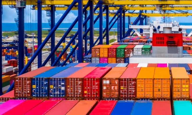 Bujii contrafăcute din China, în valoare de aproape 5 milioane de lei, descoperite în Portul Constanța