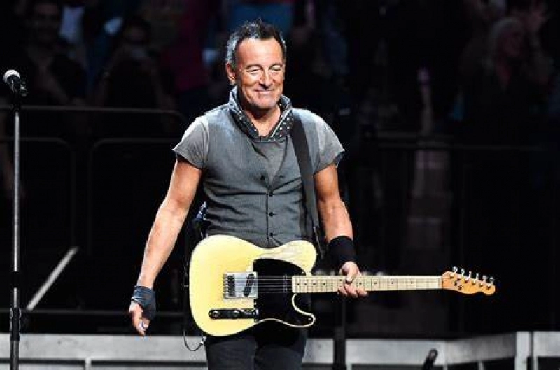 Bruce Springsteen își începe turneul cu un atac la Donald Trump: A transformat SUA într-o națiune „necinstită, imprevizibilă, prădătoare și iresponsabilă”