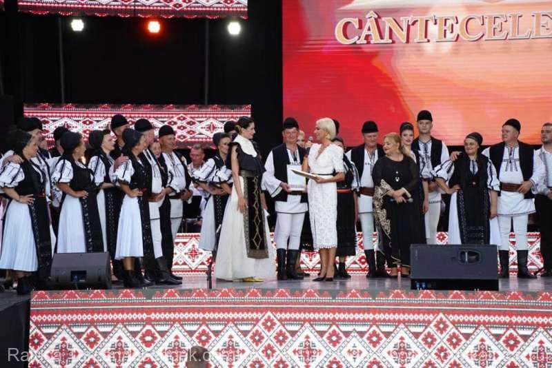 Am lucrat, împreună cu Ministerul Culturii, la schimbarea legislaţiei privind timbrul muzical - o gură de oxigen necesară pentru industria culturală şi artişti în această perioadă, spune ministrul Finanțelor