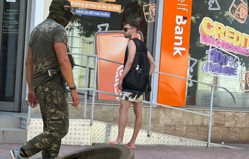 Hainele camuflaj, interzise în mai multe zone turistice cunoscute - Amenzile ajung până la 3.500 euro