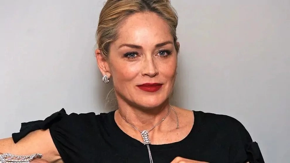 Sharon Stone, în lacrimi la Balul Operei din Viena: 'O mare de graţie, eleganţă şi demnitate'