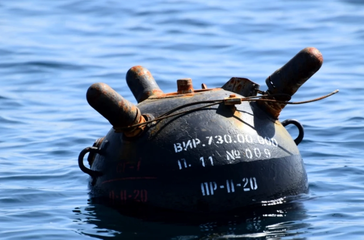 140 de mine marine, descoperite și neutralizate în Marea Neagră de la începutul războiului