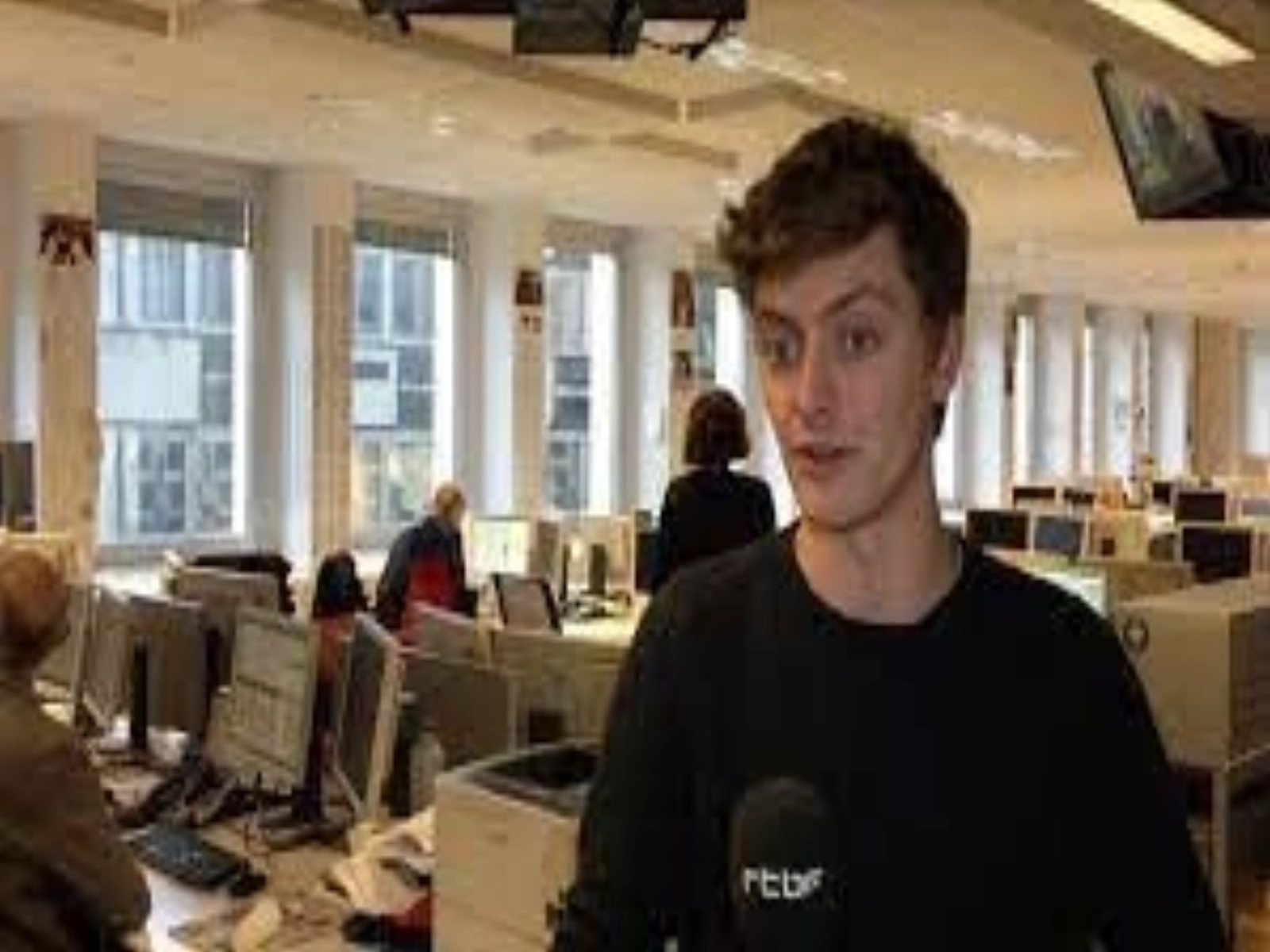 Article thumbnail