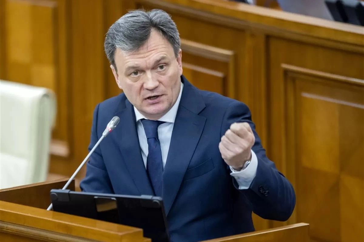 Reacția premierului R. Moldova după ce Plahotniuc a fost adus încătușat la Chișinău după șase ani de fugă