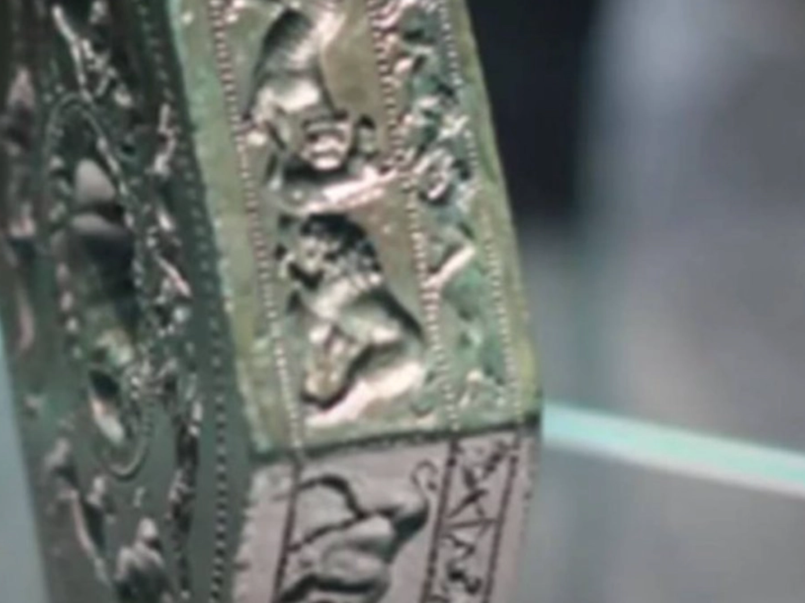 Article thumbnail